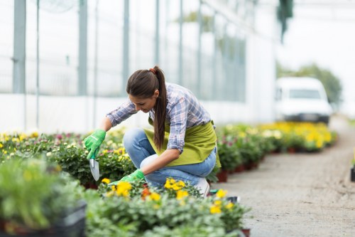 Complaints procedure for gardeners in a maintained garden setting